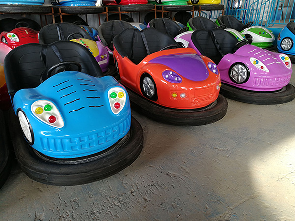 bumper cars carnival